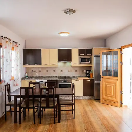 Tenerife Healing Garden Apartment Guia de Isora (Tenerife)